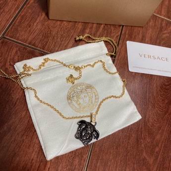 Versace necklace 03lyh02